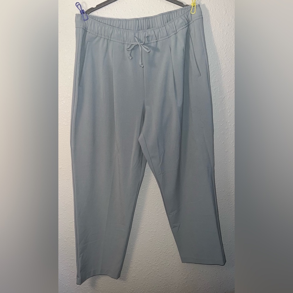 Old Navy Women's Soft Green High Waisted Billie Ankle Trousers NWOT